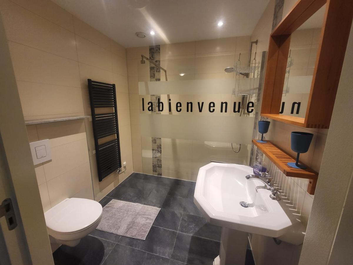 Heerlijk Appartement 'La Bienvenue' In Venlo, Limburg Exterior photo